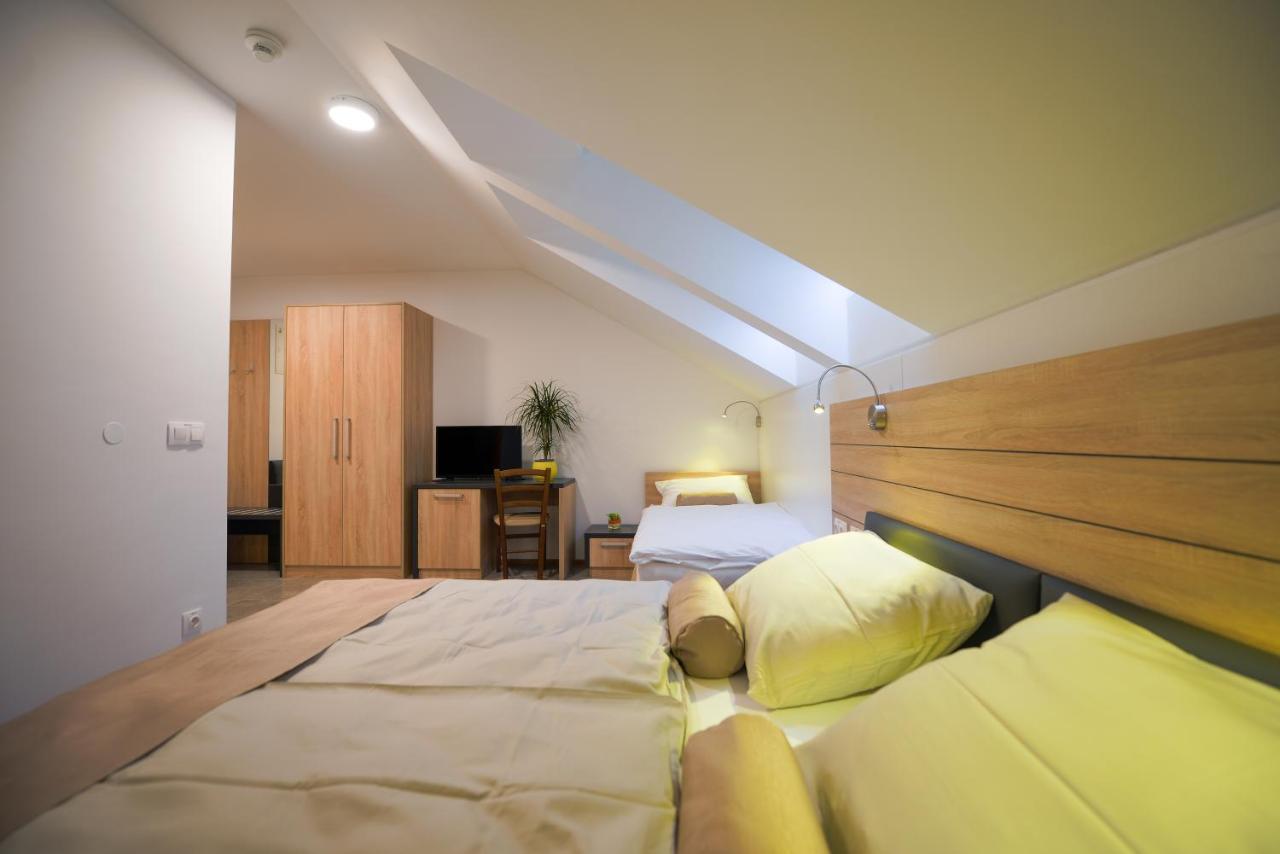 Hotel Baron Smlednik المظهر الخارجي الصورة